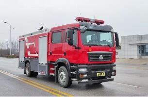 8T泡沫消防車（汕德卡）